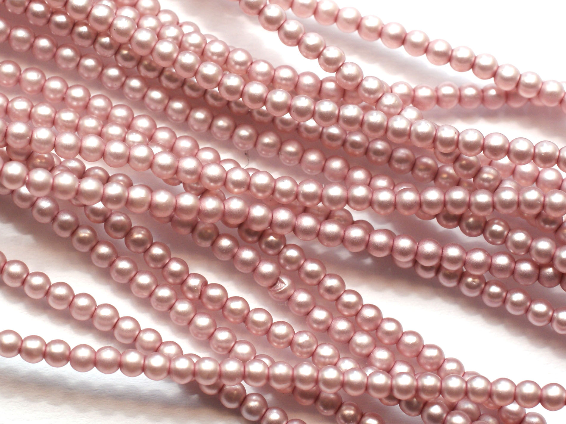 150 st 2 mm runda glaspärlor i pärlemor, Matte Antique Pink Sati