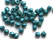 50 st Firepolished 2 mm, Pastel Emerald