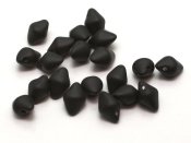 20 st Spiky Button, 4,5 x 6,5 mm, Jet Matt