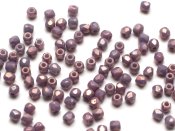 50 st Firepolished 2 mm, Chalk White Lila Vega Luster