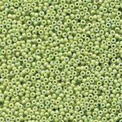 10 g 15/0 Seedbeads, Duracoat Opaque Dyed Spring Green