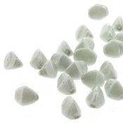 25 st Pinch beads, 7 mm, White Green Luster