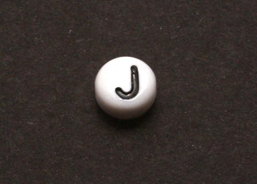 1 st vit bokstavsprla i acryl, 7 mm, J