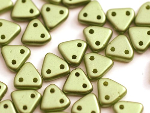 30 st Czechmates Triangles 6 mm, Pearl Coat - Olive