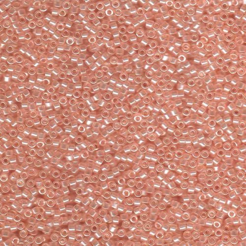5 g 11/0 Delicas, Transparant Pale Peach Luster